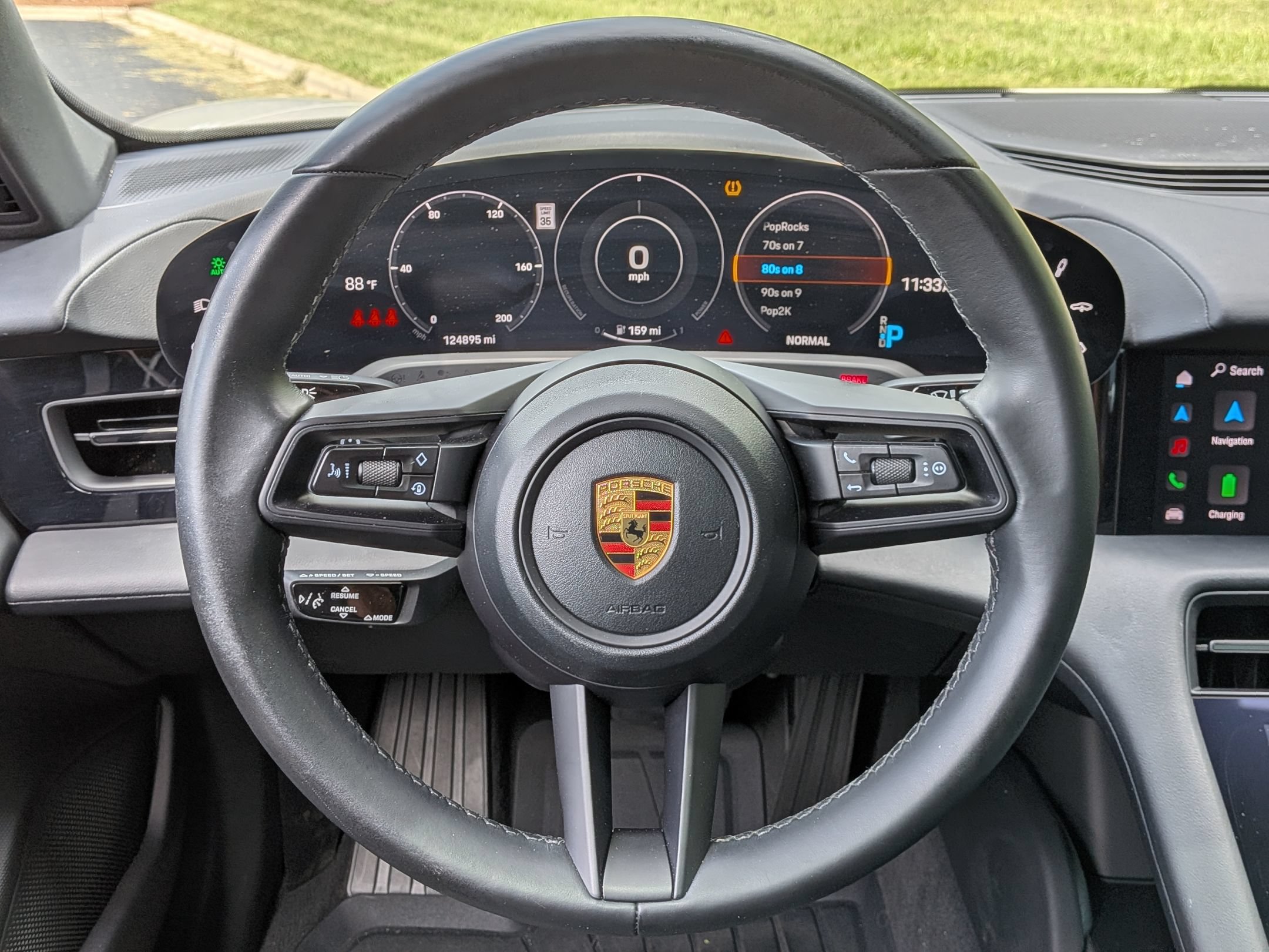 Used 2022 Porsche Taycan RWD image 7