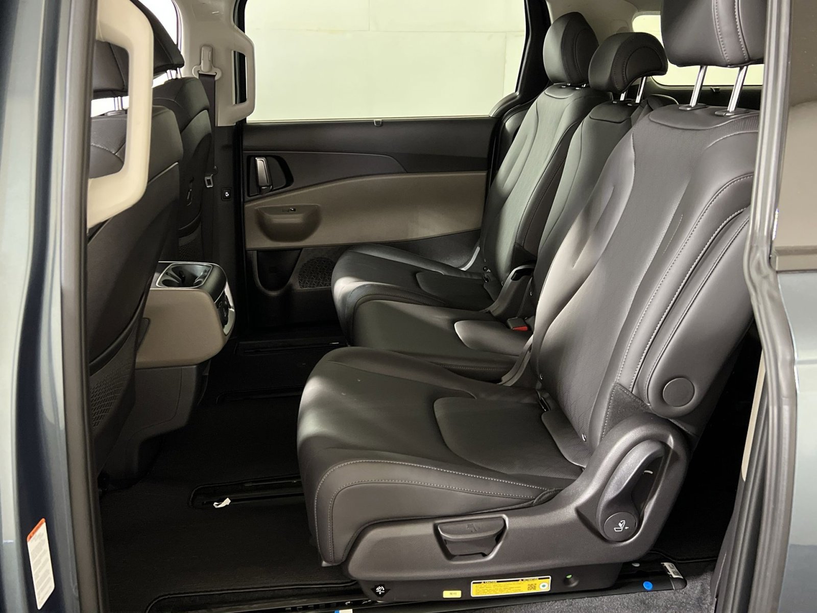 New 2026 Kia Carnival SX image 23