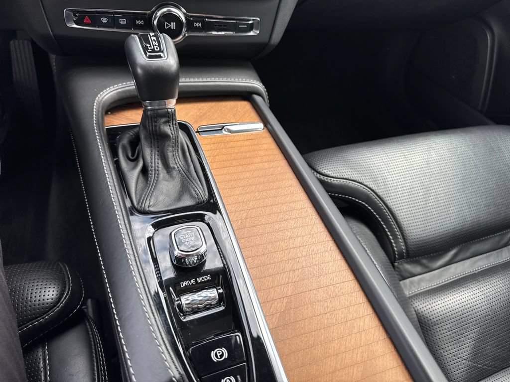 Used 2018 Volvo S90 T6 Inscription w/ Convenience Package AWD/4WD image 49