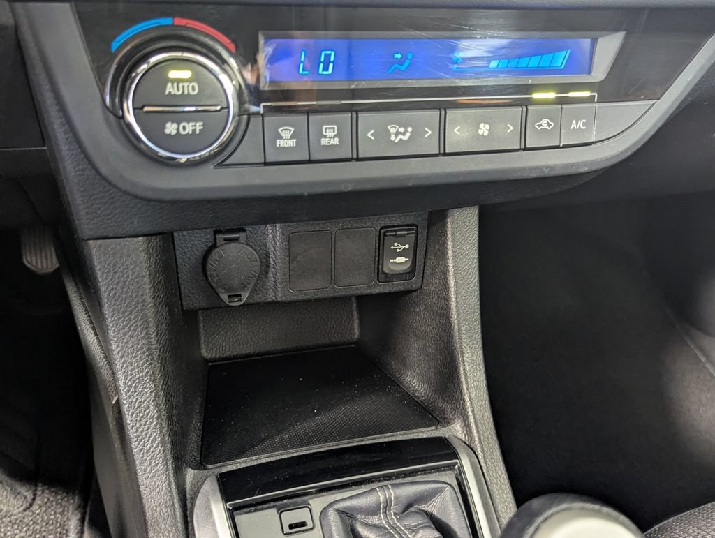 Used 2015 Toyota Corolla S FWD image 20