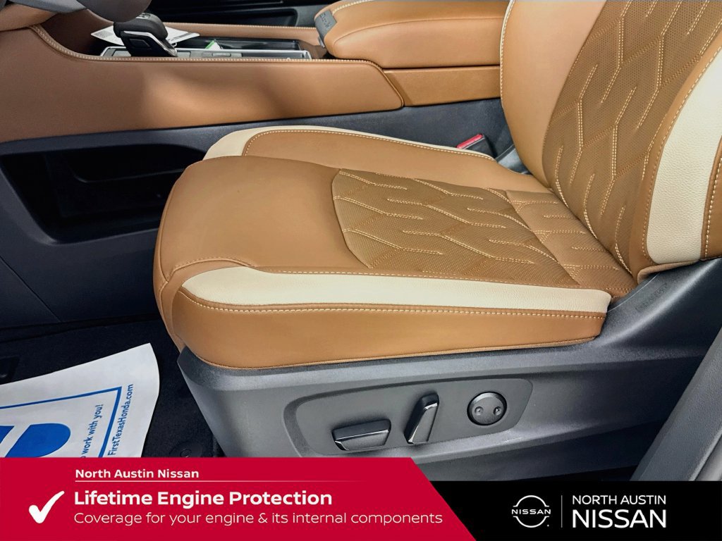New 2026 Nissan Pathfinder Platinum FWD image 24