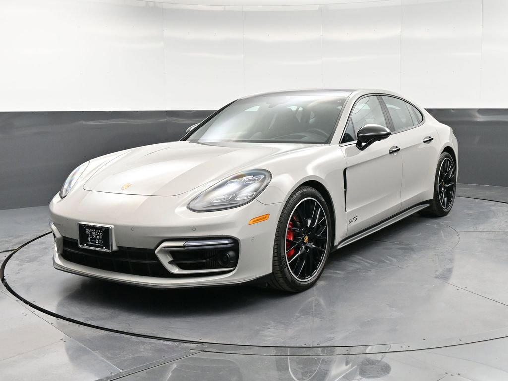 Certified 2022 Porsche Panamera GTS image 6