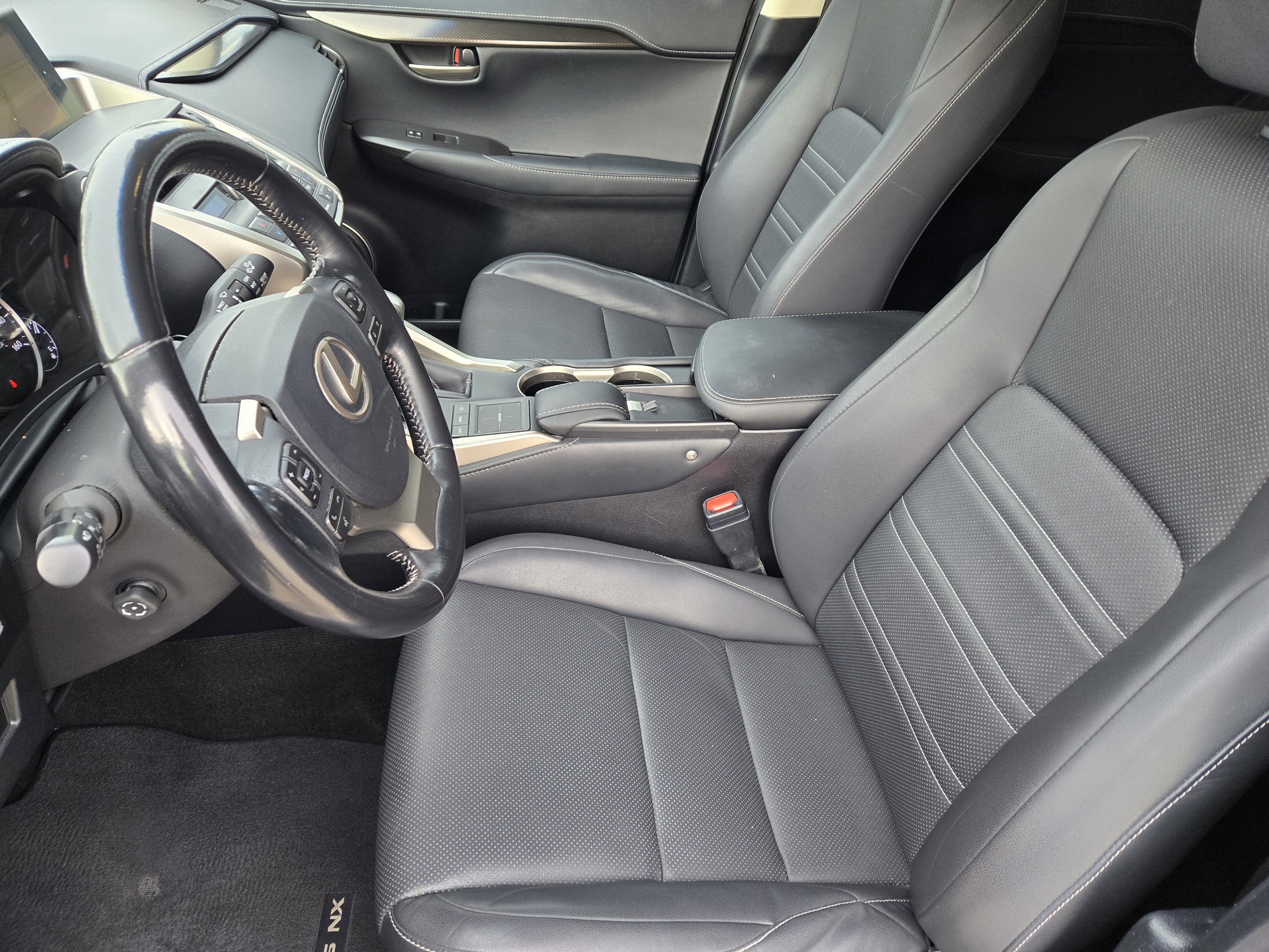 Used 2016 Lexus NX 200t FWD image 18