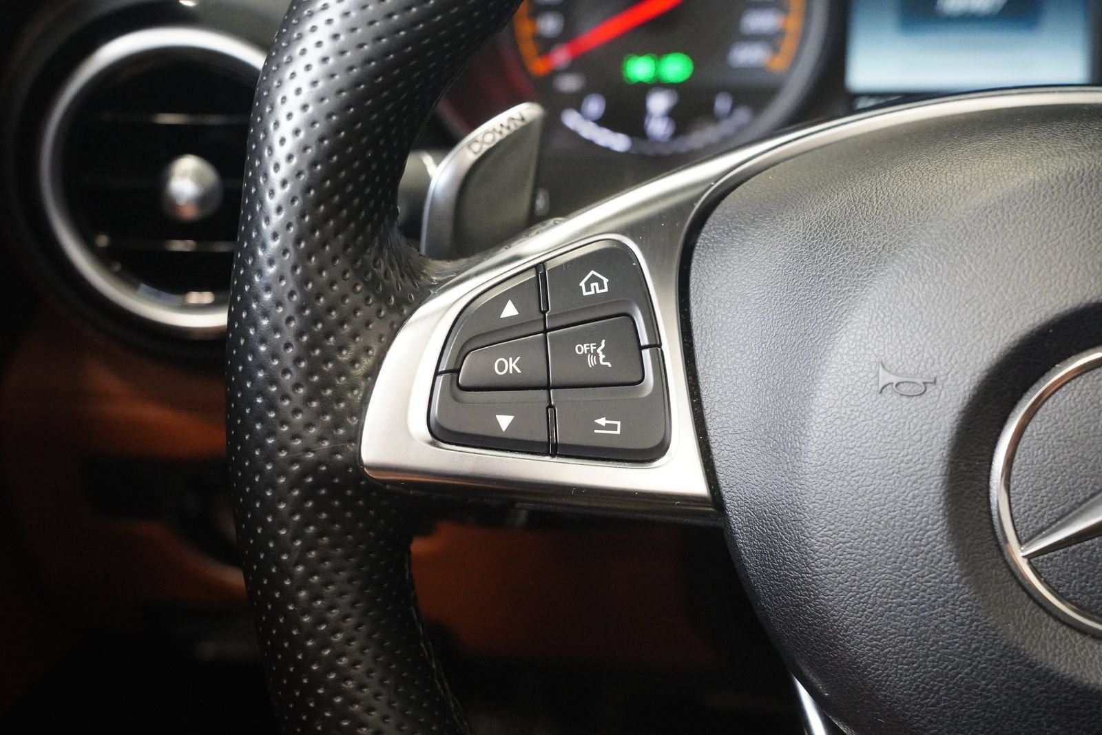 Used 2018 Mercedes-Benz AMG GT C image 18