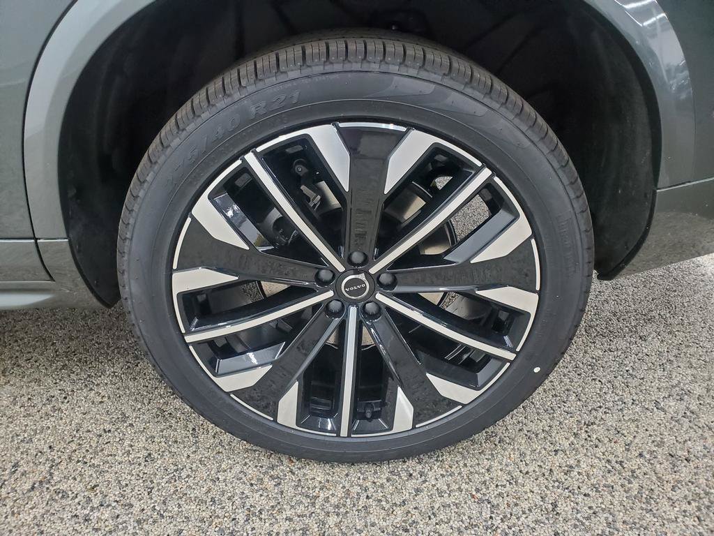 New 2027 Volvo XC90 B6 Ultra AWD/4WD image 12