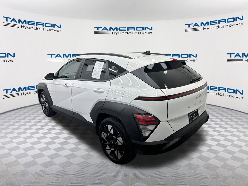 Used 2025 Hyundai Kona SEL FWD image 3