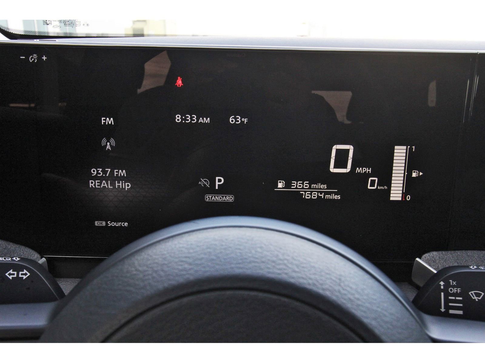 Certified 2025 Nissan Kicks SV image 16