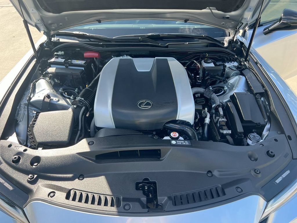 Certified 2026 Lexus IS 350 F Sport RWD image 10