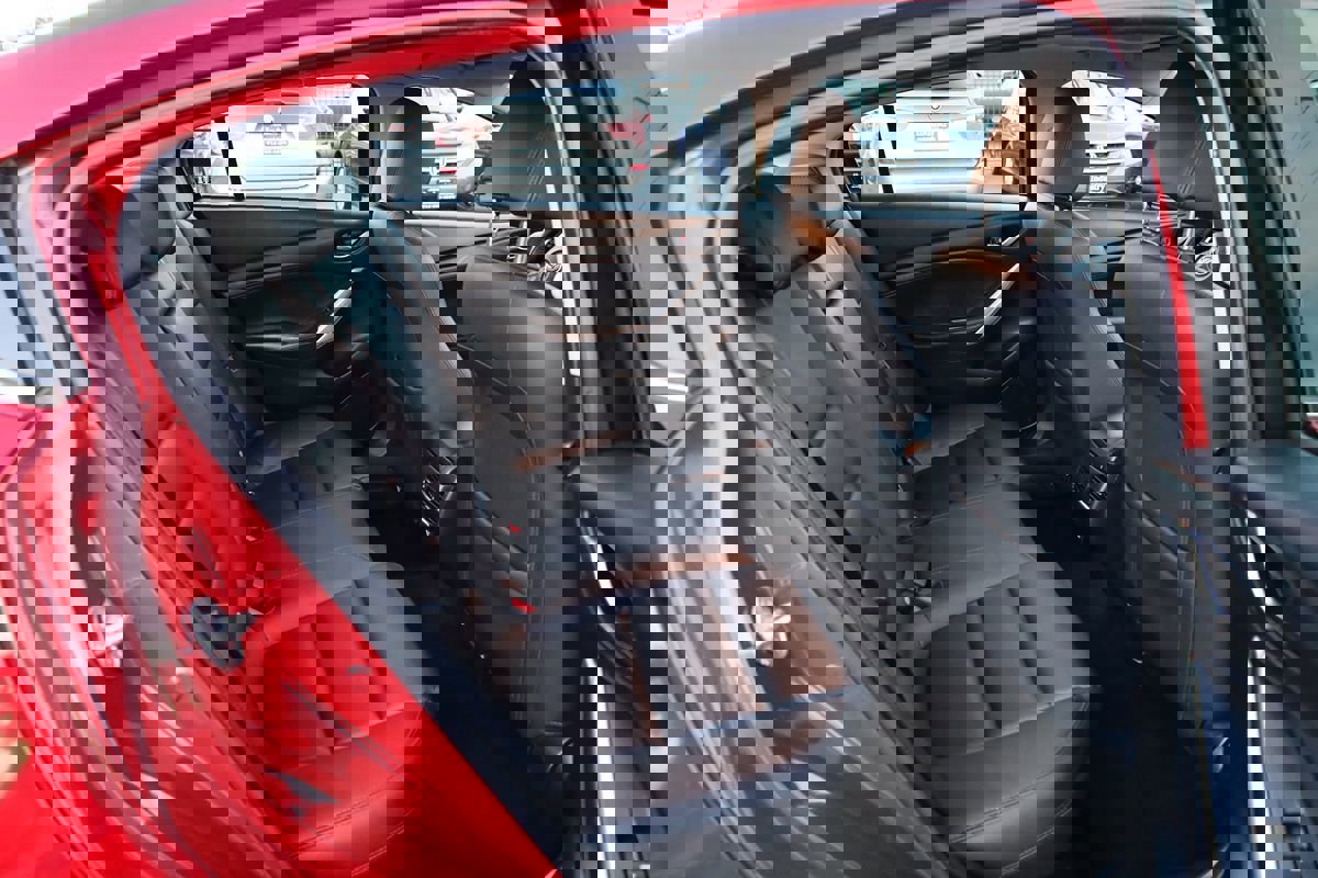 Used 2015 MAZDA MAZDA6 Touring image 14