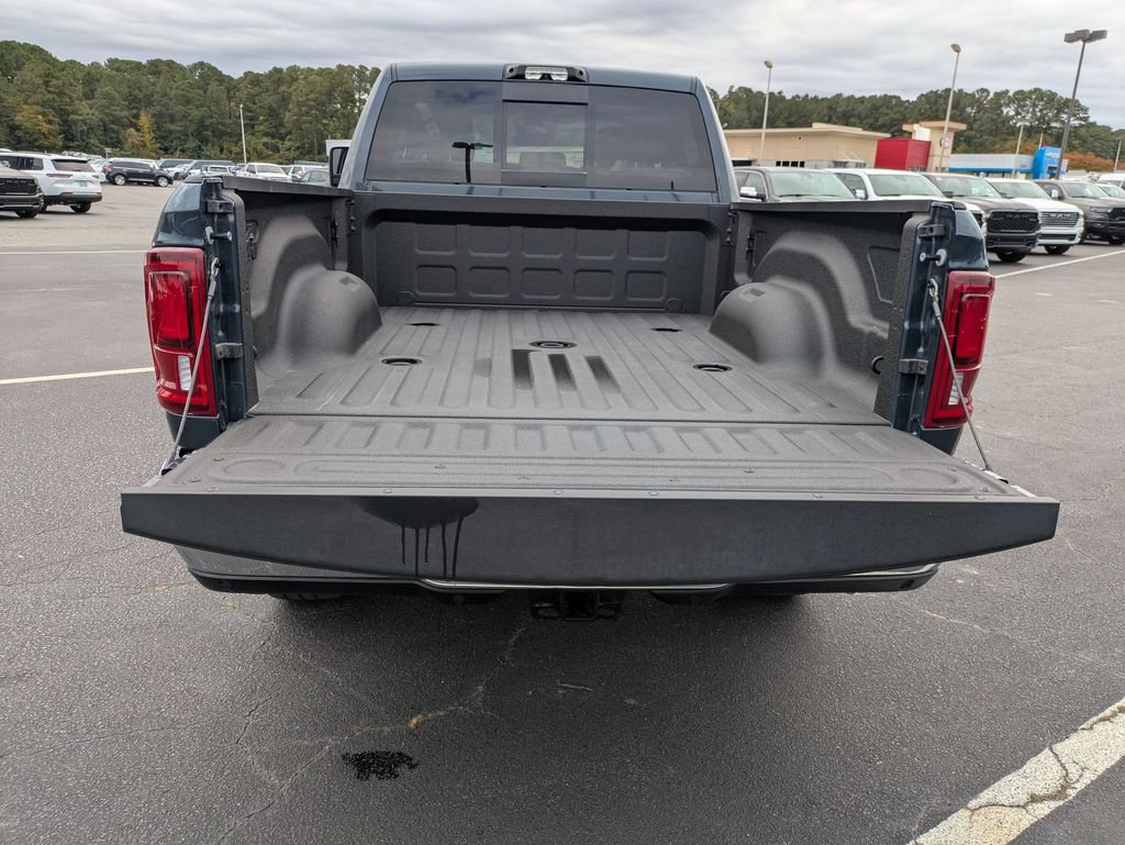 New 2026 RAM 2500 Laramie AWD/4WD image 28