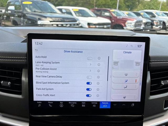 Used 2024 Ford Expedition XLT AWD/4WD image 28