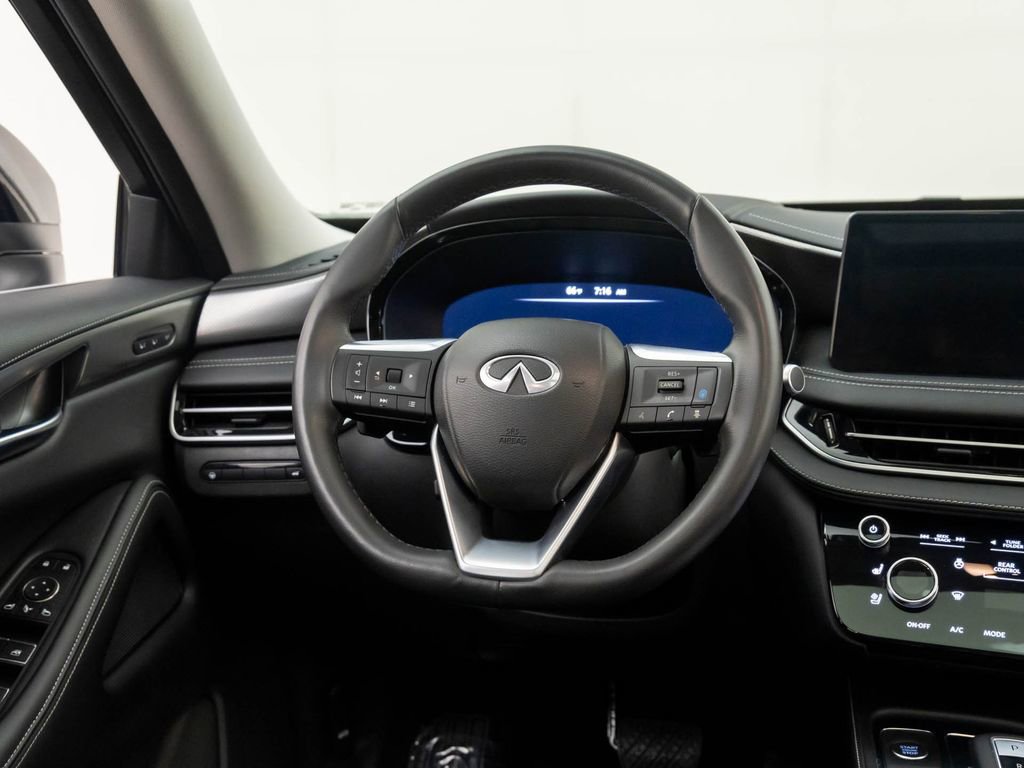 Used 2023 INFINITI QX60 Luxe w/ Cargo Package image 11