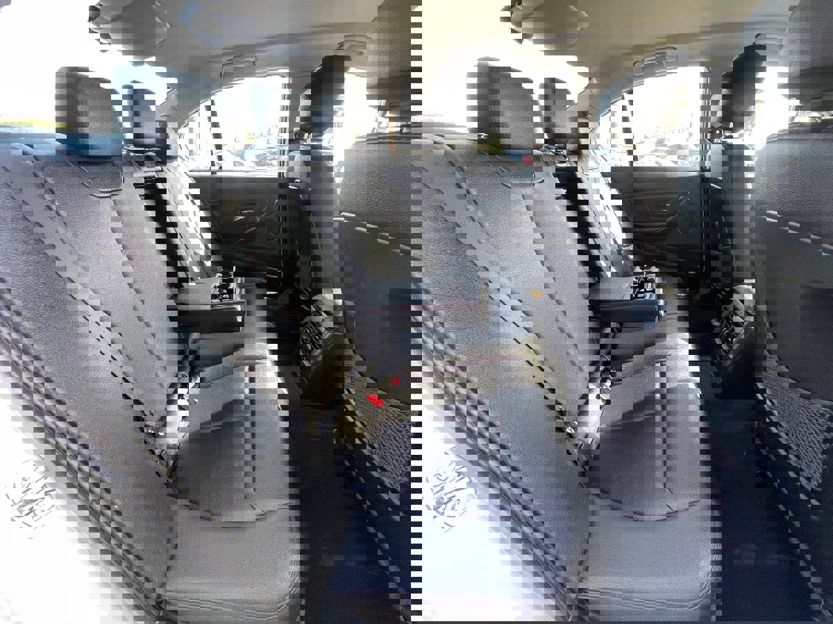 Used 2013 BMW 328i Sedan image 14