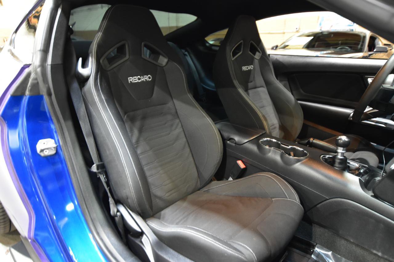 Used 2017 Ford Mustang GT w/ GT Performance Package RWD image 41