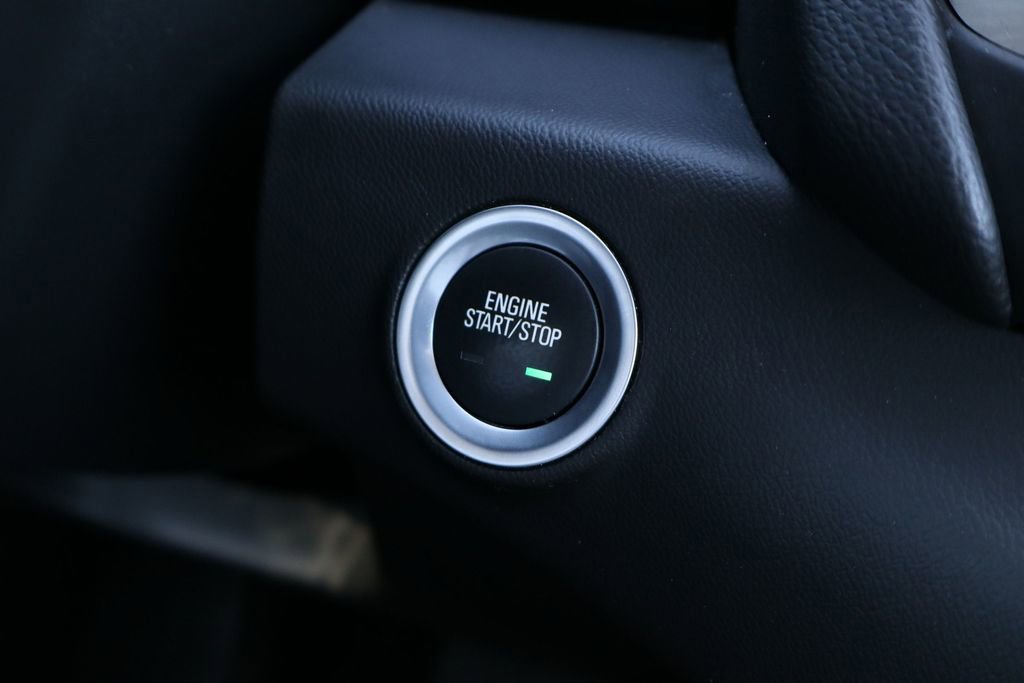 Used 2023 GMC Terrain Denali w/ Denali Premium Package image 18