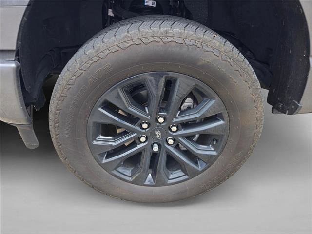 Used 2025 Ford F150 Lariat w/ Equipment Group 502A High image 10