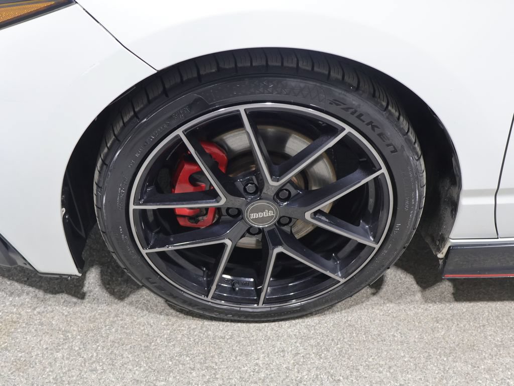 Used 2020 Toyota Avalon TRD FWD image 9