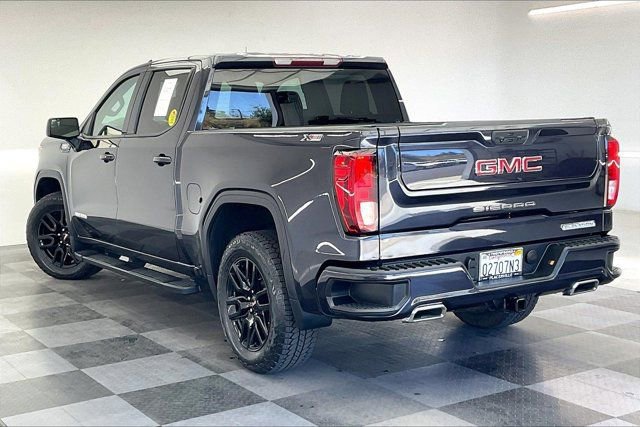Used 2022 GMC Sierra 1500 Elevation w/ X31 Off-Road Package AWD/4WD image 10
