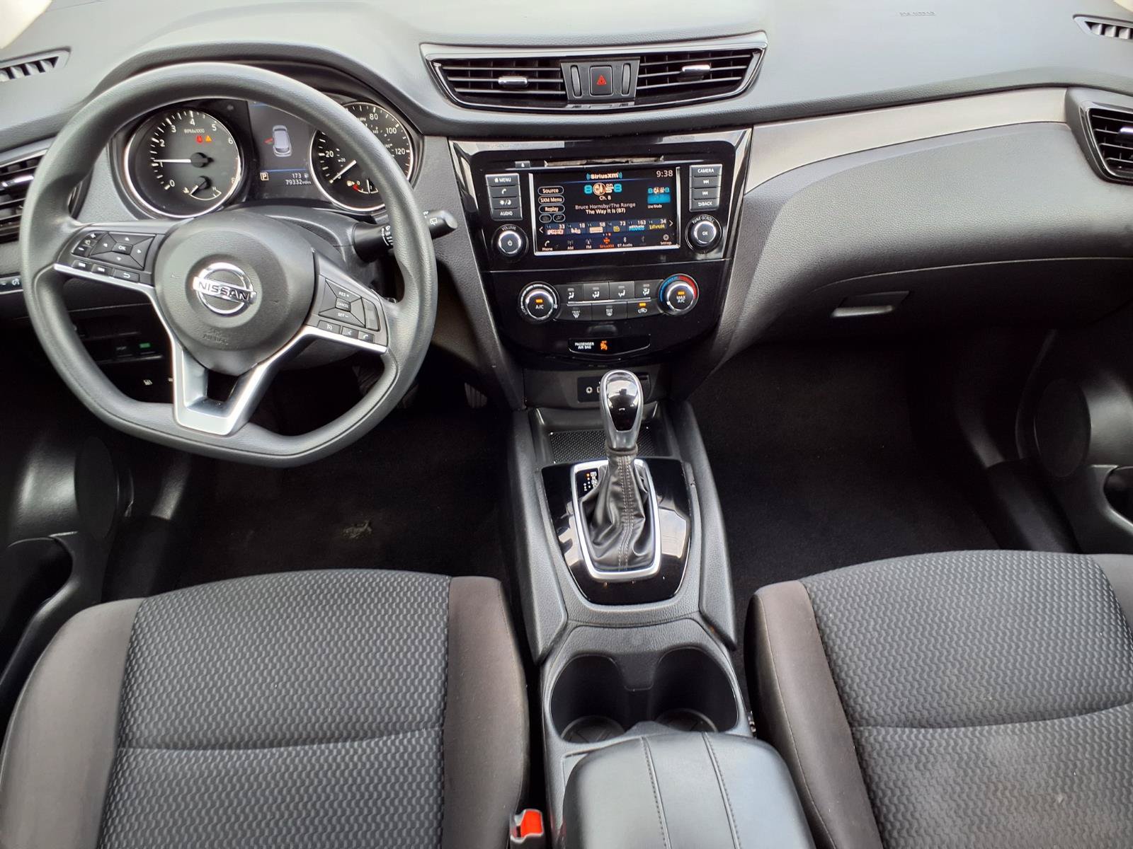 Used 2020 Nissan Rogue Sport S FWD image 4