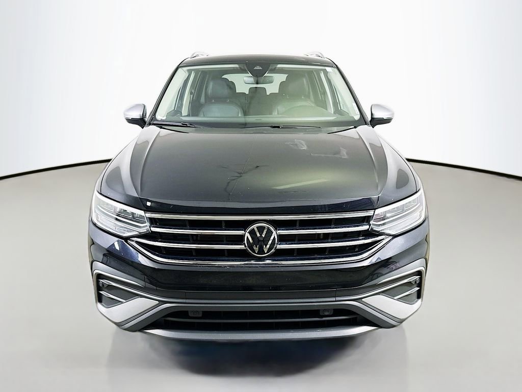 Used 2024 Volkswagen Tiguan Wolfsburg Edition video 2