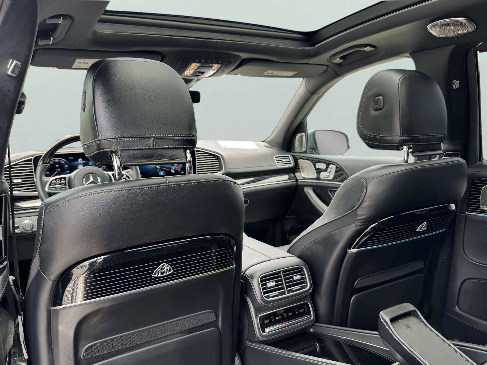 Used 2022 Mercedes-Benz Maybach GLS 600 4MATIC image 65