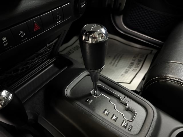 Used 2012 Jeep Wrangler Rubicon image 19