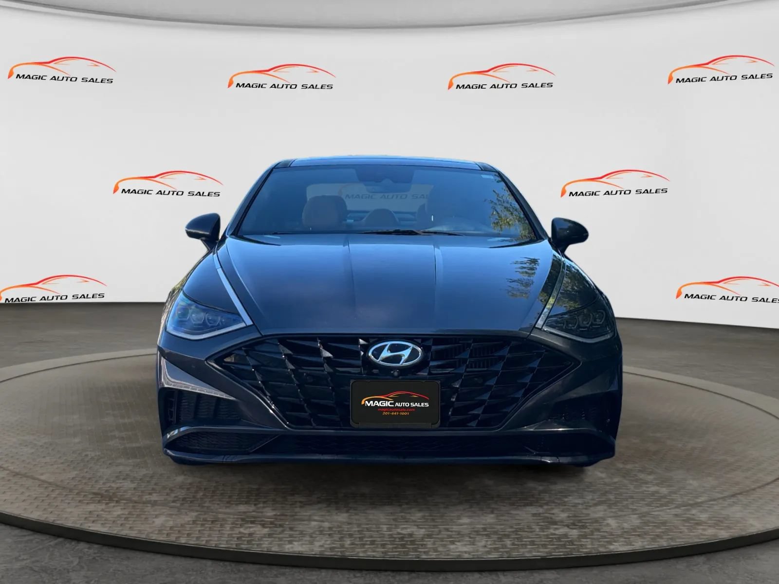Used 2020 Hyundai Sonata Limited FWD image 3