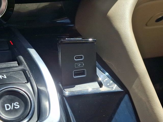 Used 2023 Acura MDX FWD w/ Technology Package image 29