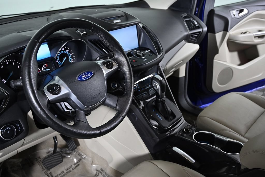 Used 2015 Ford Escape Titanium AWD/4WD image 11