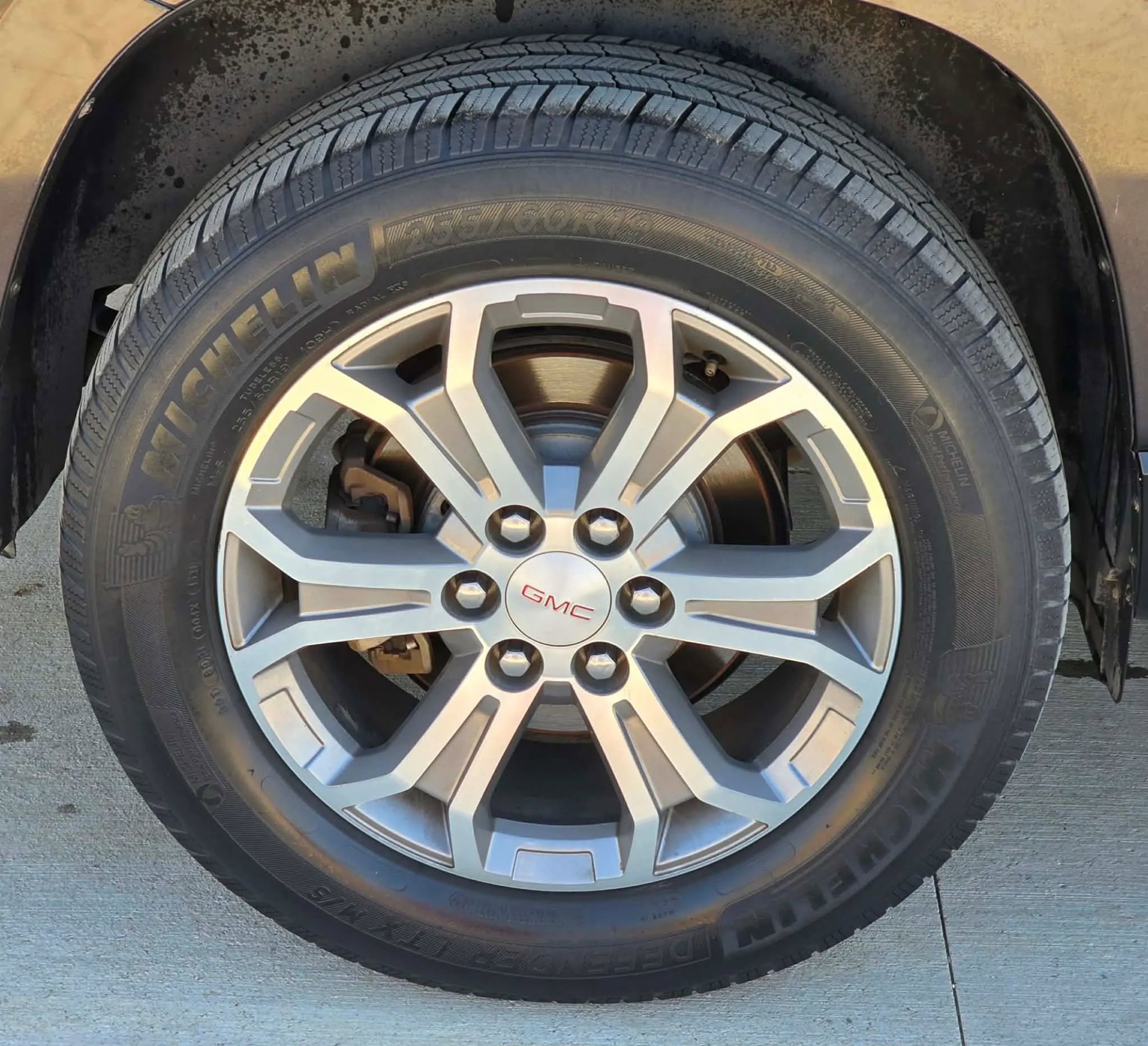 Used 2016 GMC Acadia SLT image 31