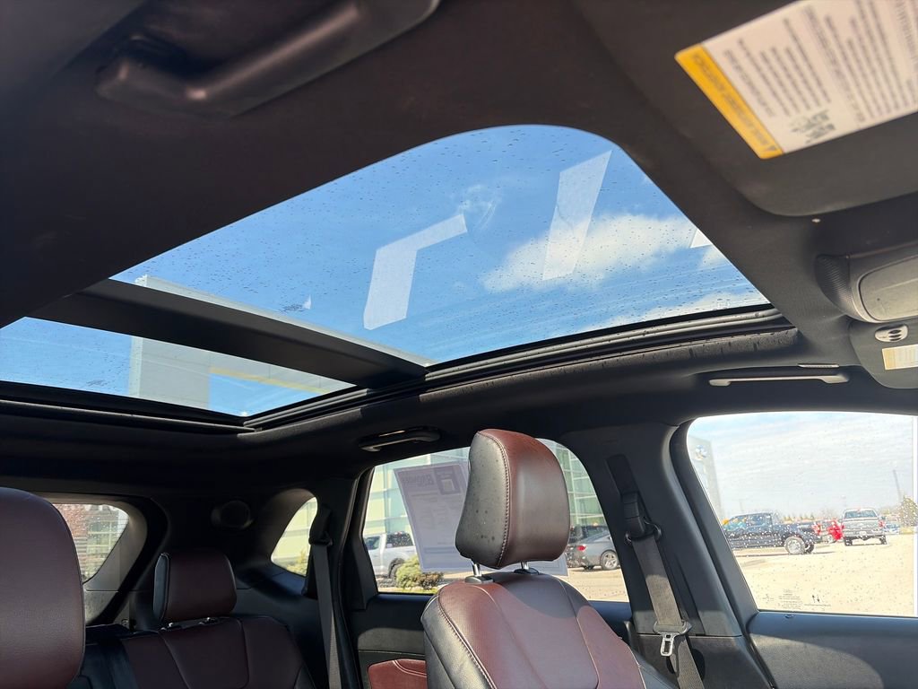 Used 2022 Ford Edge Titanium w/ Equipment Group 301A AWD/4WD image 13