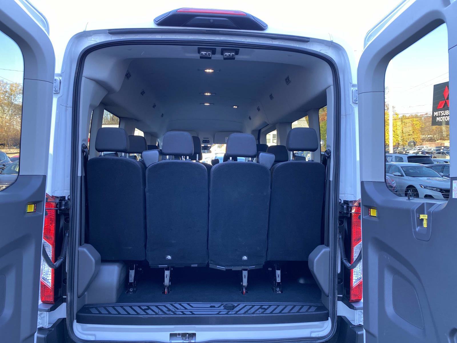 Used 2023 Ford Transit 350 XLT image 6