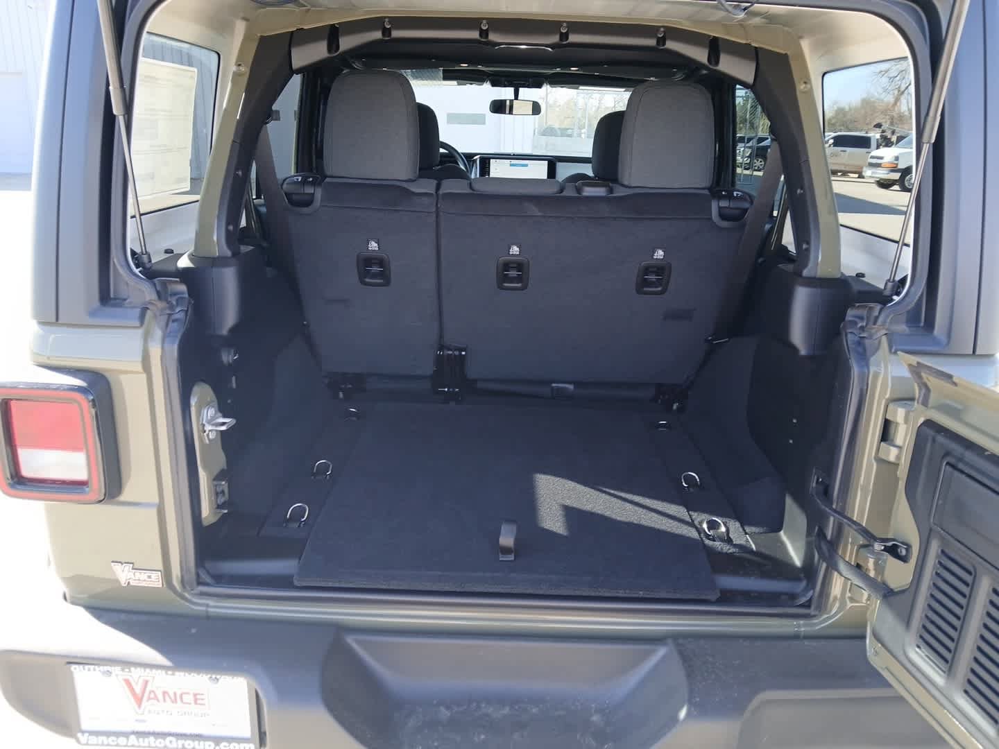 New 2026 Jeep Wrangler Unlimited Sport image 7