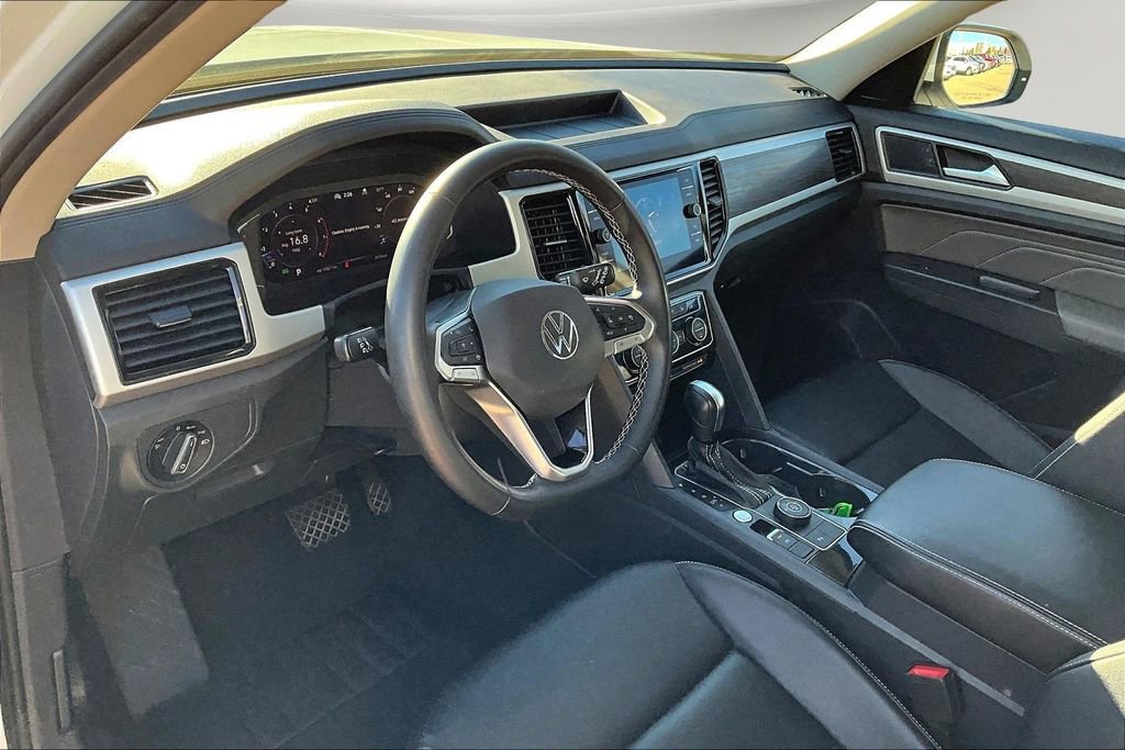 Used 2022 Volkswagen Atlas SE image 17