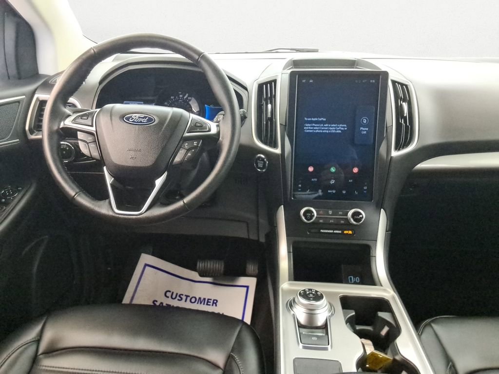 Used 2024 Ford Edge SEL image 9