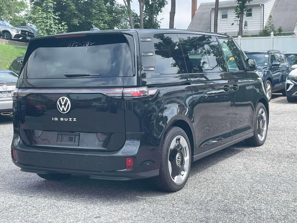 New 2025 Volkswagen ID. Buzz Pro S image 6