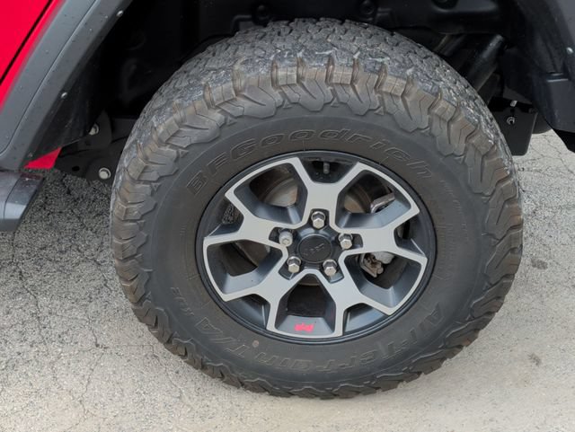 Used 2021 Jeep Wrangler Unlimited Rubicon AWD/4WD image 36