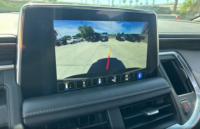 Used 2023 Chevrolet Suburban Z71 w/ Z71 Off-Road Package image 10