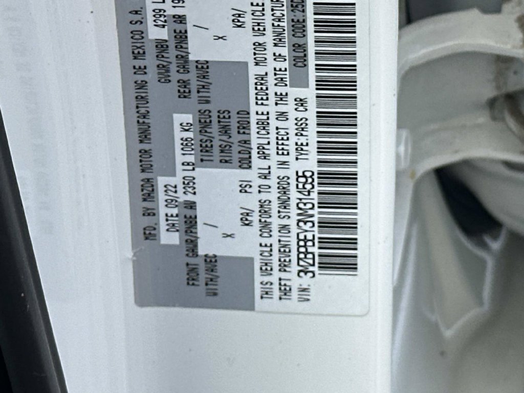 Used 2022 MAZDA MAZDA3 s AWD/4WD image 37