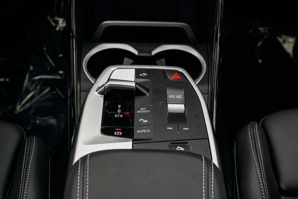 Used 2024 BMW X1 xDrive28i w/ Premium Package image 15