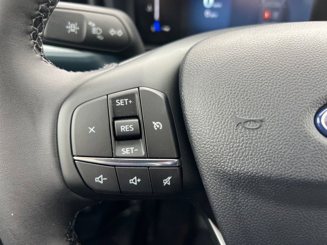 New 2025 Ford Maverick XLT w/ Equipment Group 301A image 17