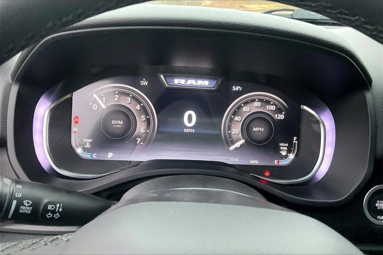 New 2026 RAM 1500 4x4 Crew Cab image 11