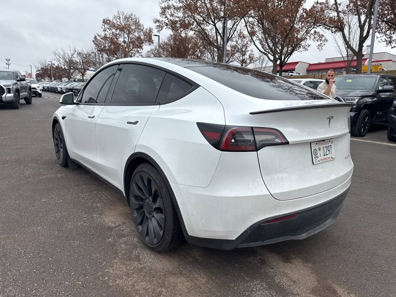 Used 2025 Tesla Model Y Performance image 6