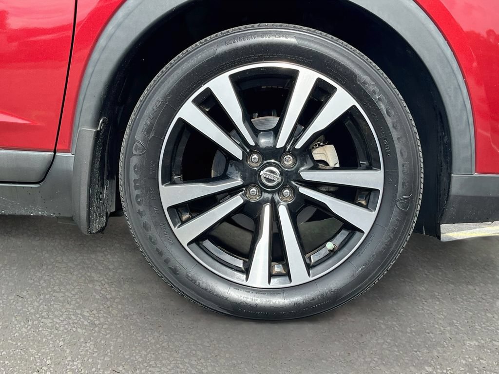 Used 2020 Nissan Kicks SV FWD image 26