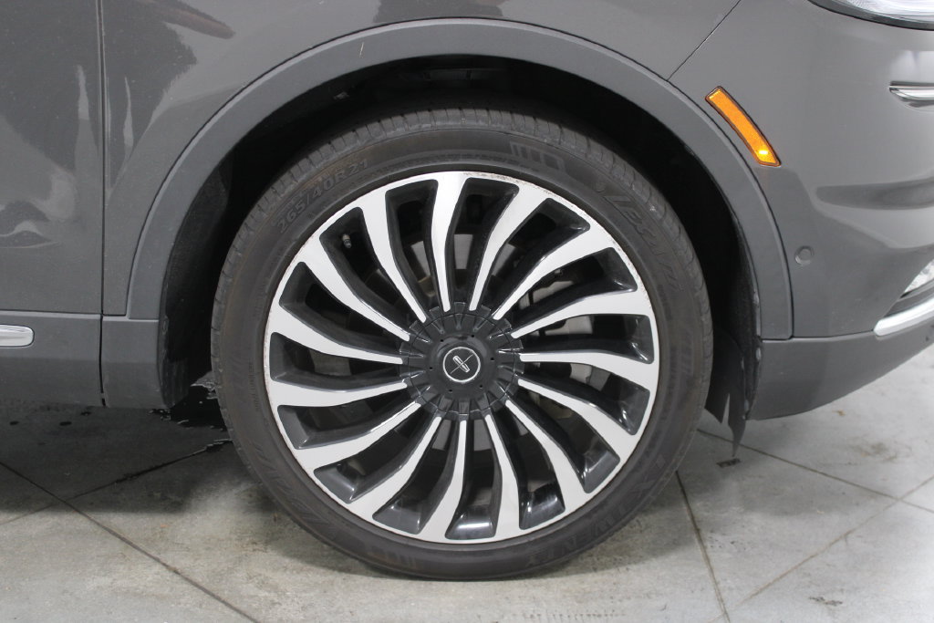 Used 2023 Lincoln Nautilus Black Label AWD/4WD image 13