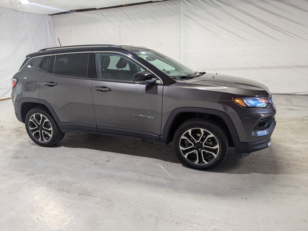 Certified 2022 Jeep Compass Limited image 19