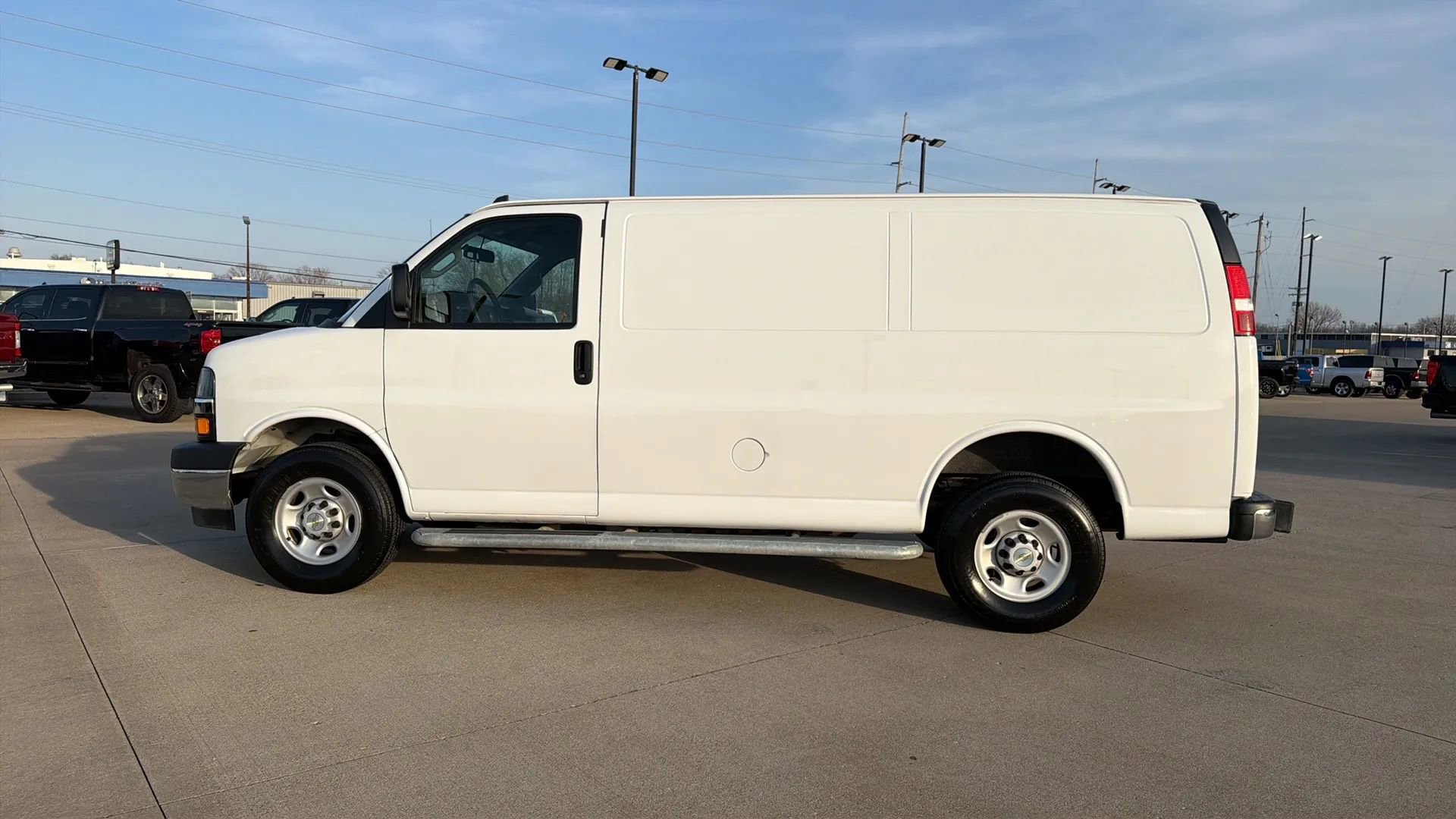 Used 2023 Chevrolet Express 2500 w/ Driver Convenience Package RWD image 10