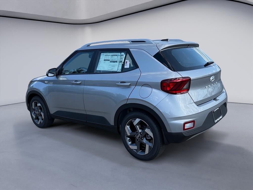 New 2026 Hyundai Venue SEL FWD image 3