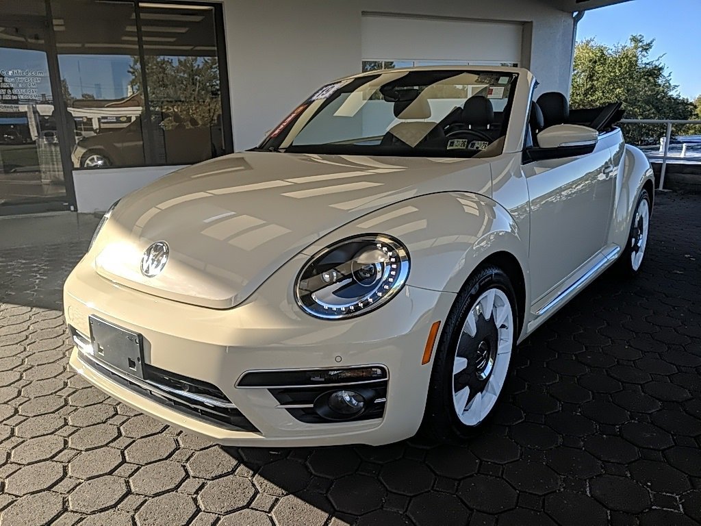 Used 2019 Volkswagen Beetle 2.0T Final Edition SEL image 10