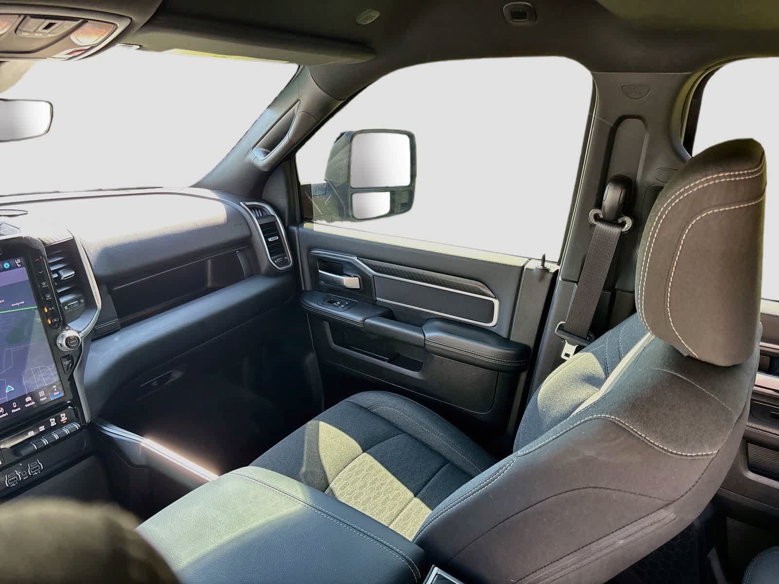 Used 2025 RAM 3500 Big Horn AWD/4WD image 23